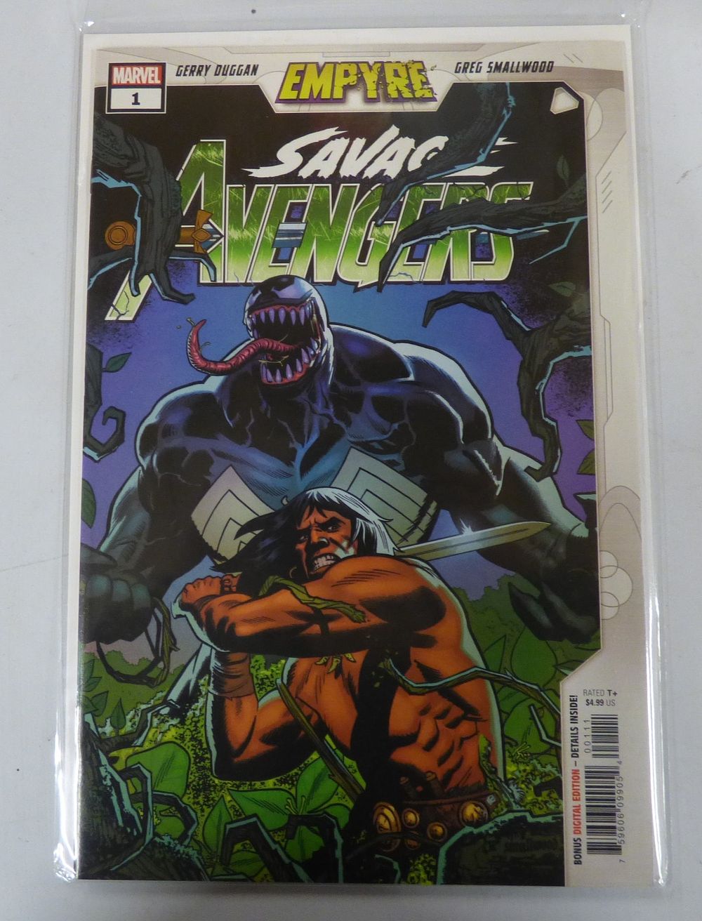 Lot 478: Marvel Empyre Savage Avengers Issue #1 Comic Book