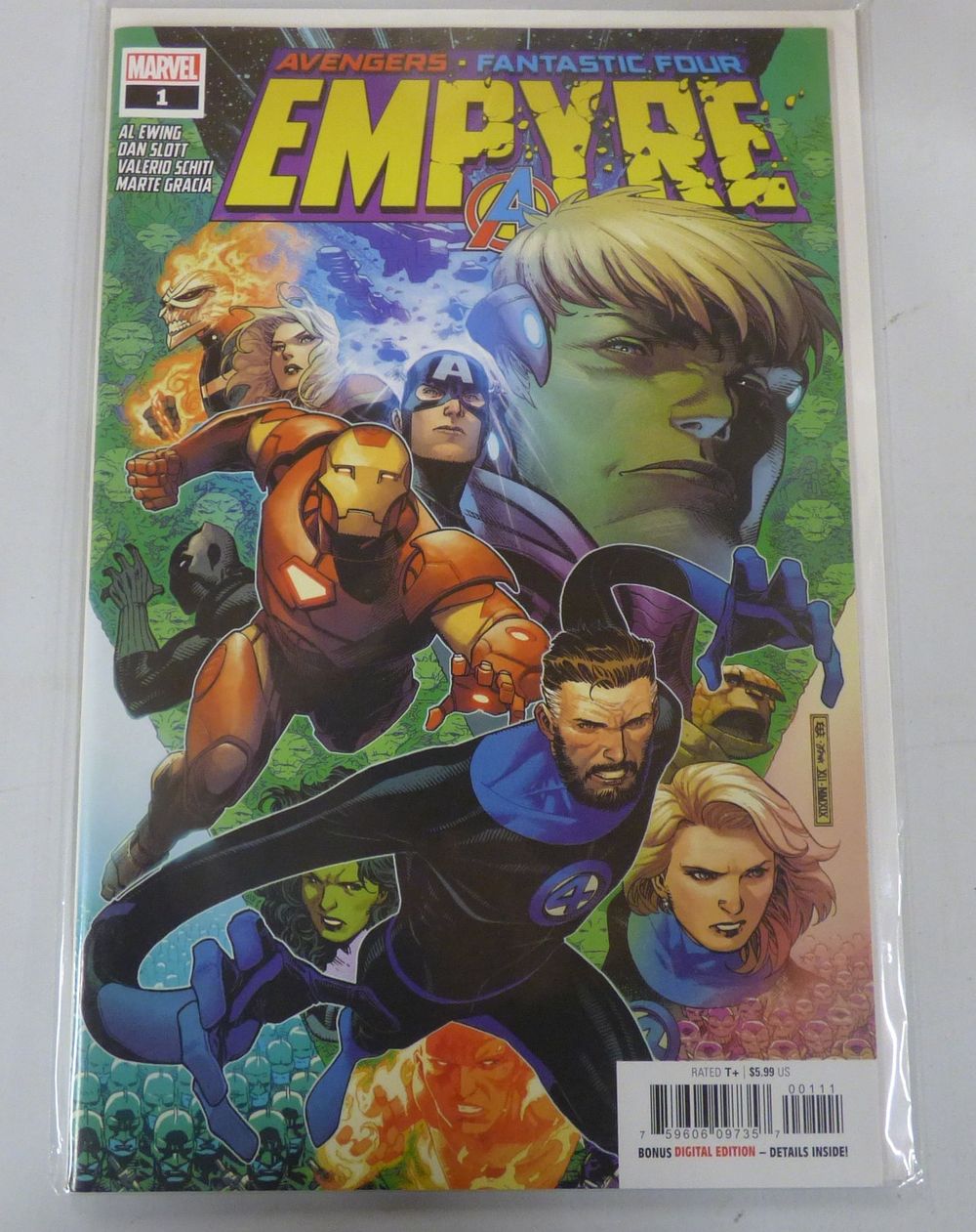 Lot 480: Marvel EMPYRE #1 Comic Book