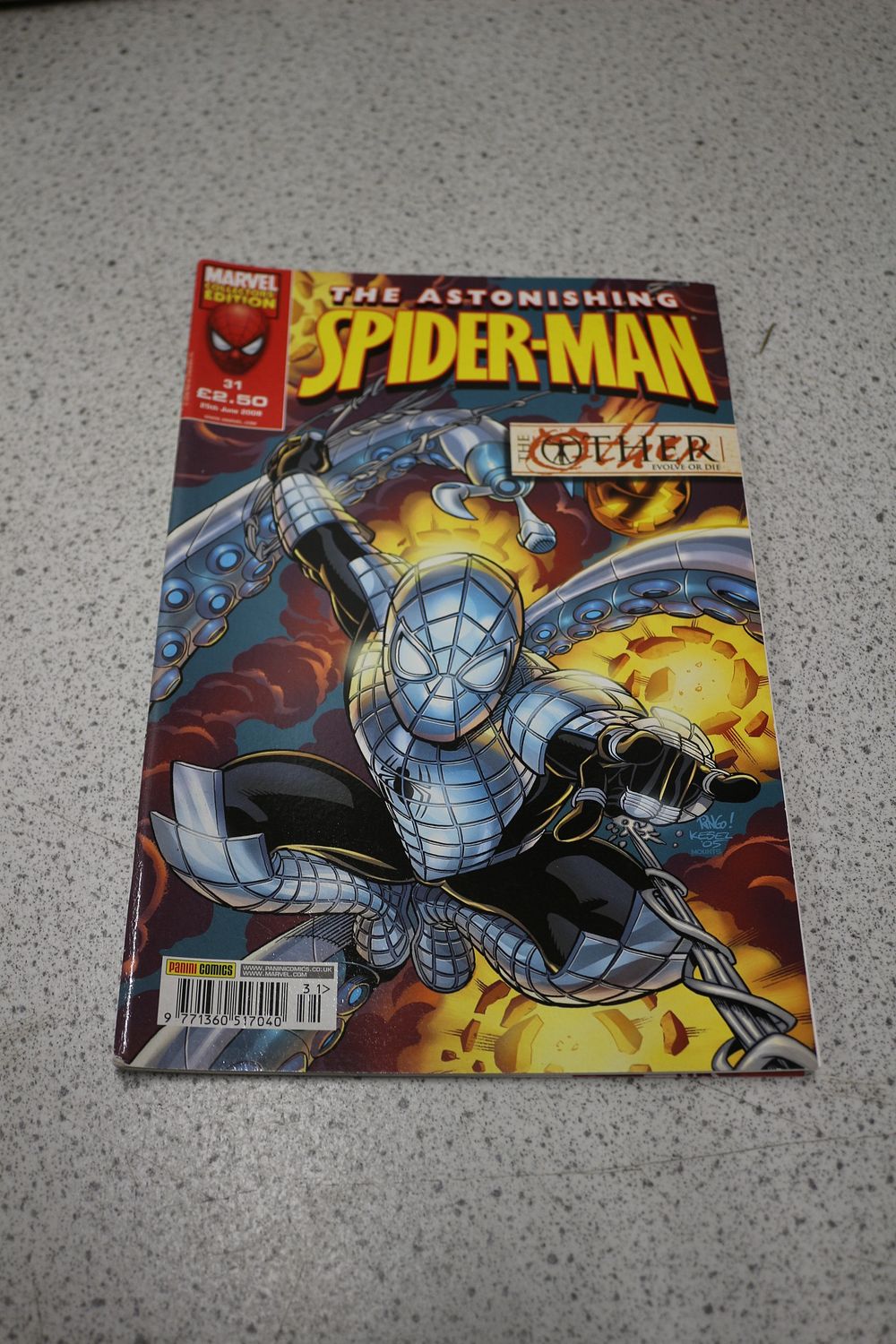 Lot 523: One Marvel Collector's Edition The Astonishing Spider-Man Comic Book