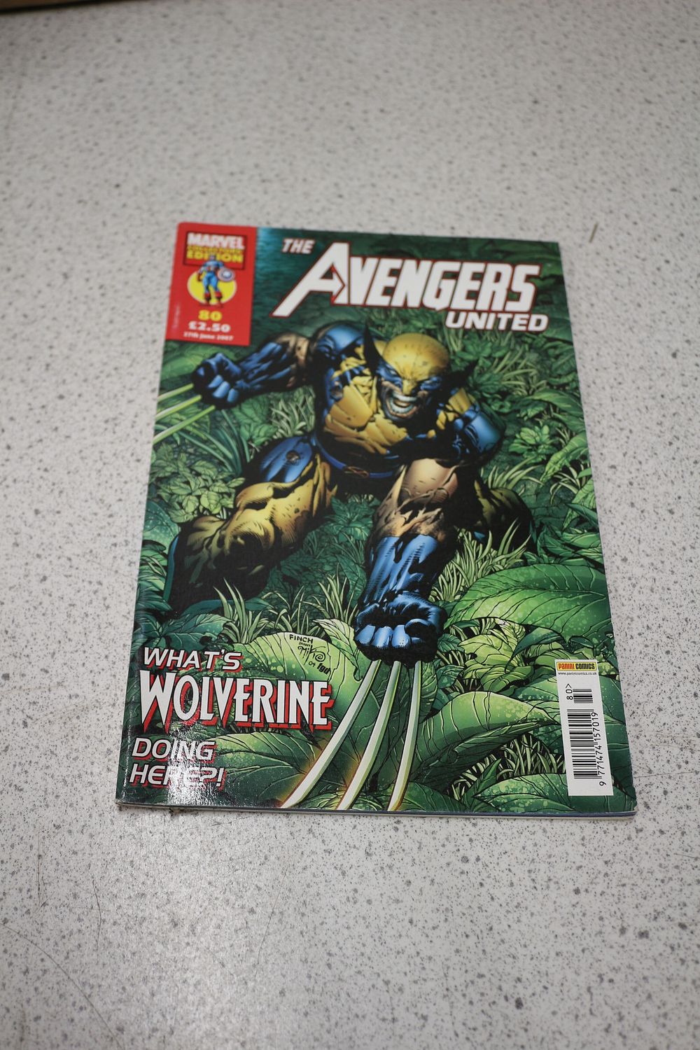 Lot 526: Panini Marvel Comics The Avengers United #80