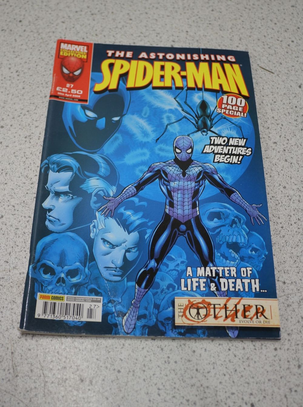 Lot 530: The Astonishing Spider-Man Marvel Panini Comics Issue 27