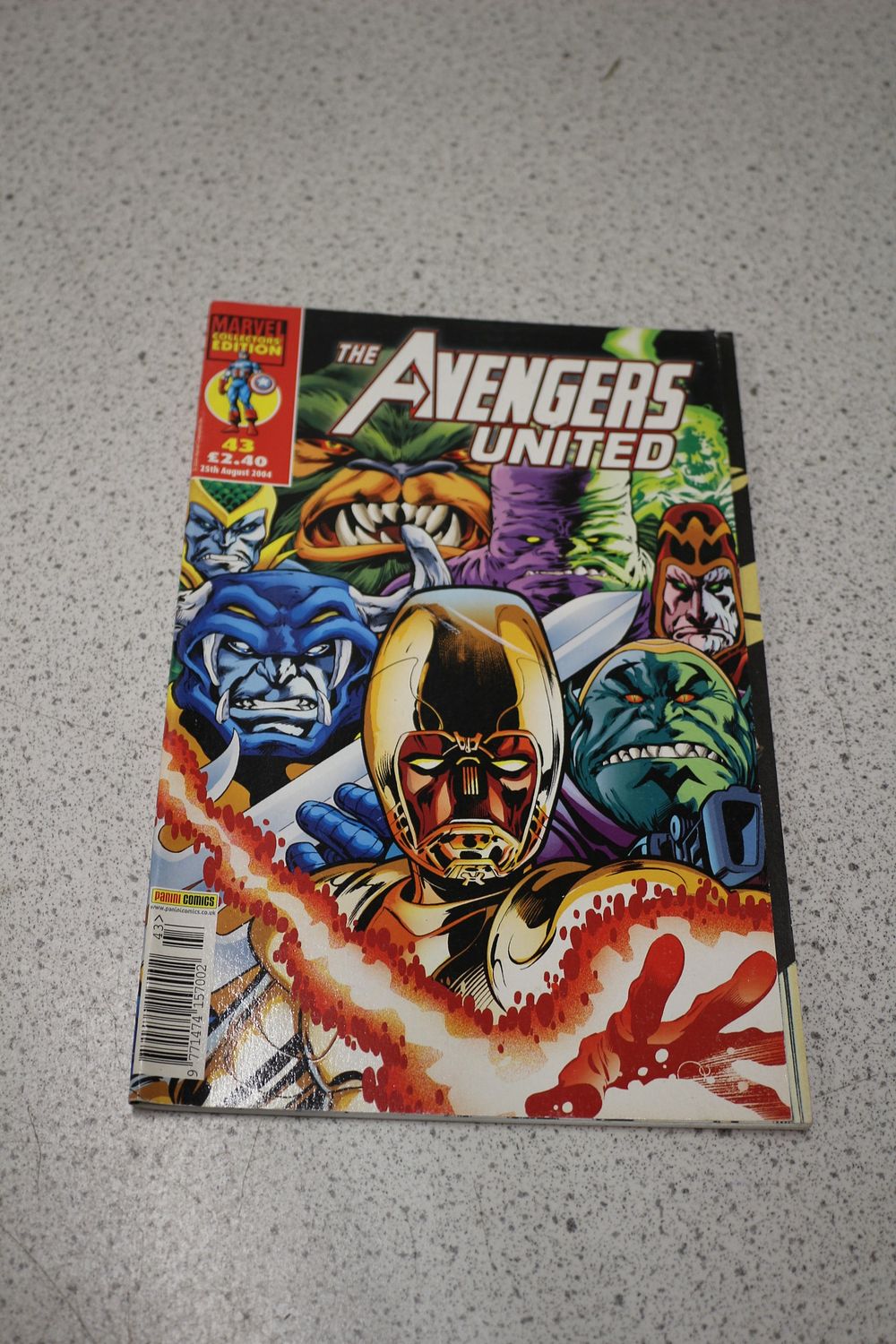 Lot 562: A Panini Comics The Avengers United Marvel Collectors Edition Comic Book