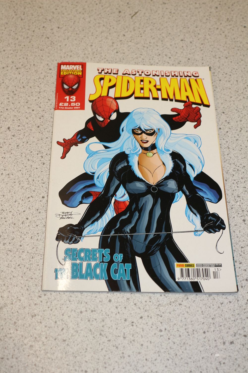 Lot 574: Marvel Collectors Edition The Astonishing Spider-Man Comic Book