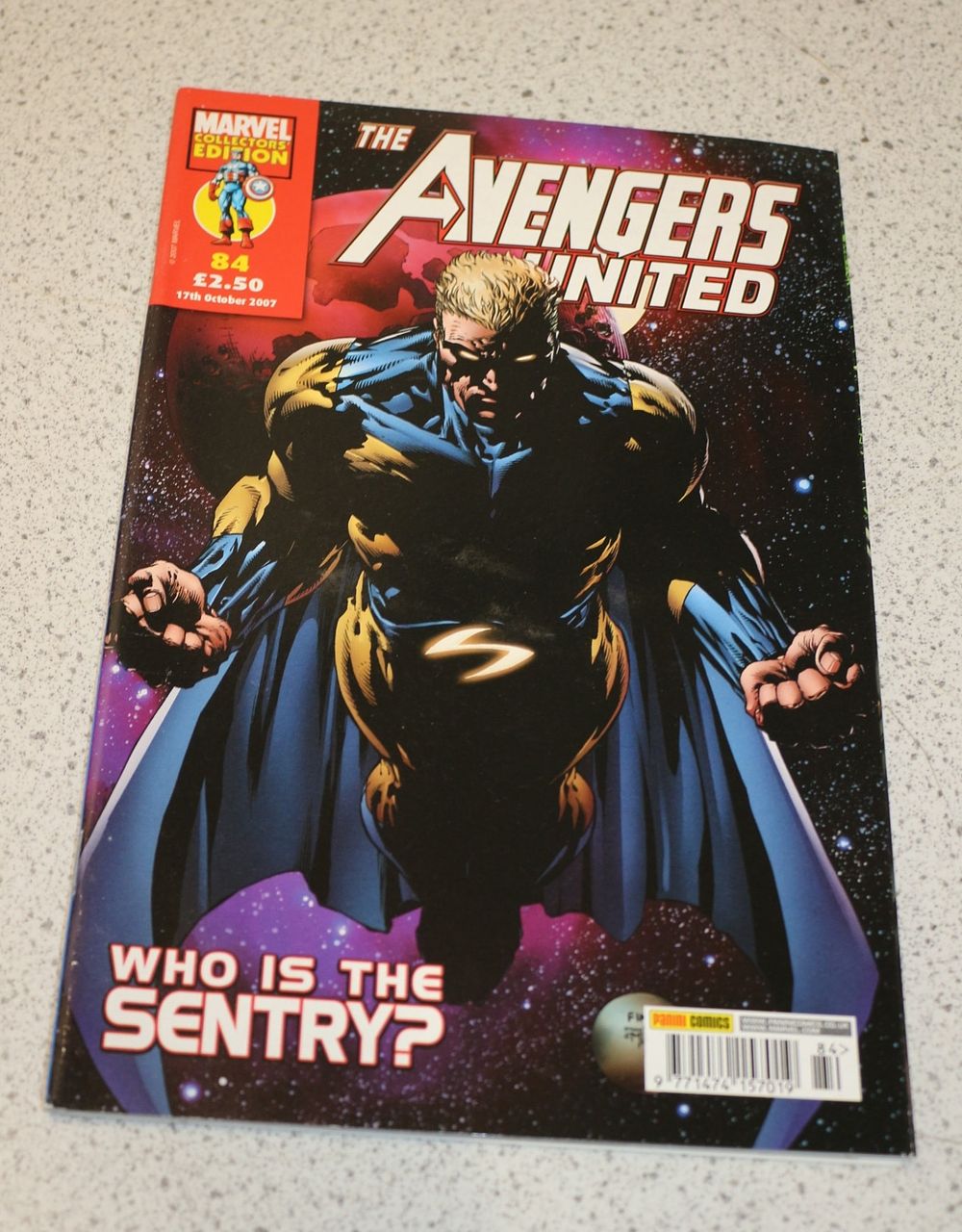 Lot 626: Marvel Panini Comics: The Avengers United Issue 84
