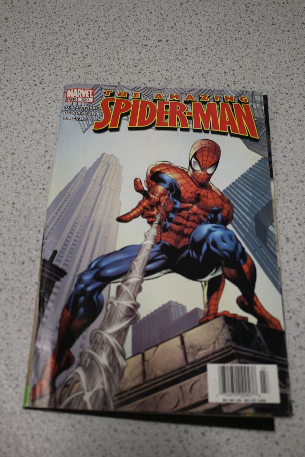 Lot 631: Marvel The Amazing Spider-Man #520 Comic Book