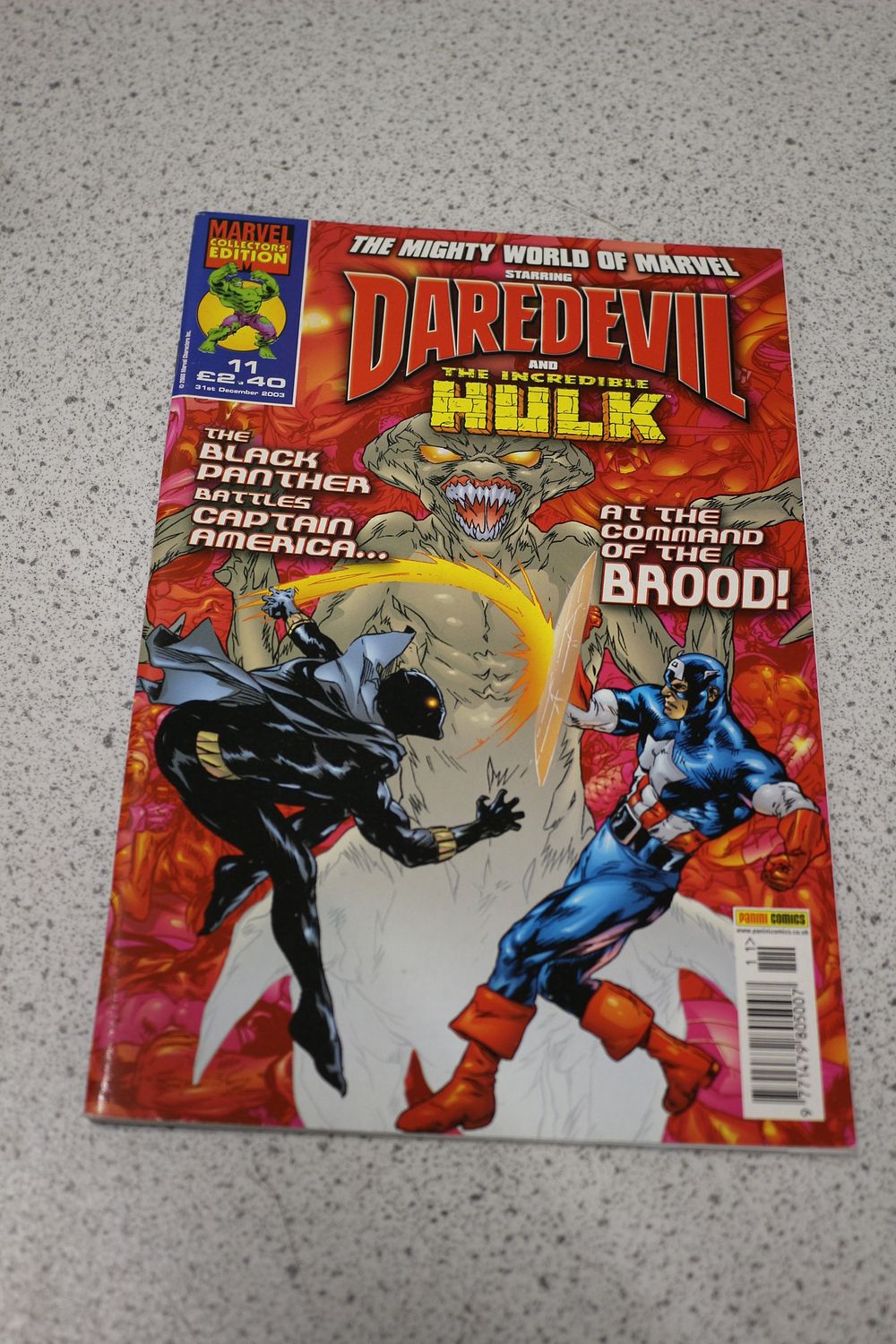 Lot 646: Marvel Panini Comics The Mighty World of Marvel #11 2003