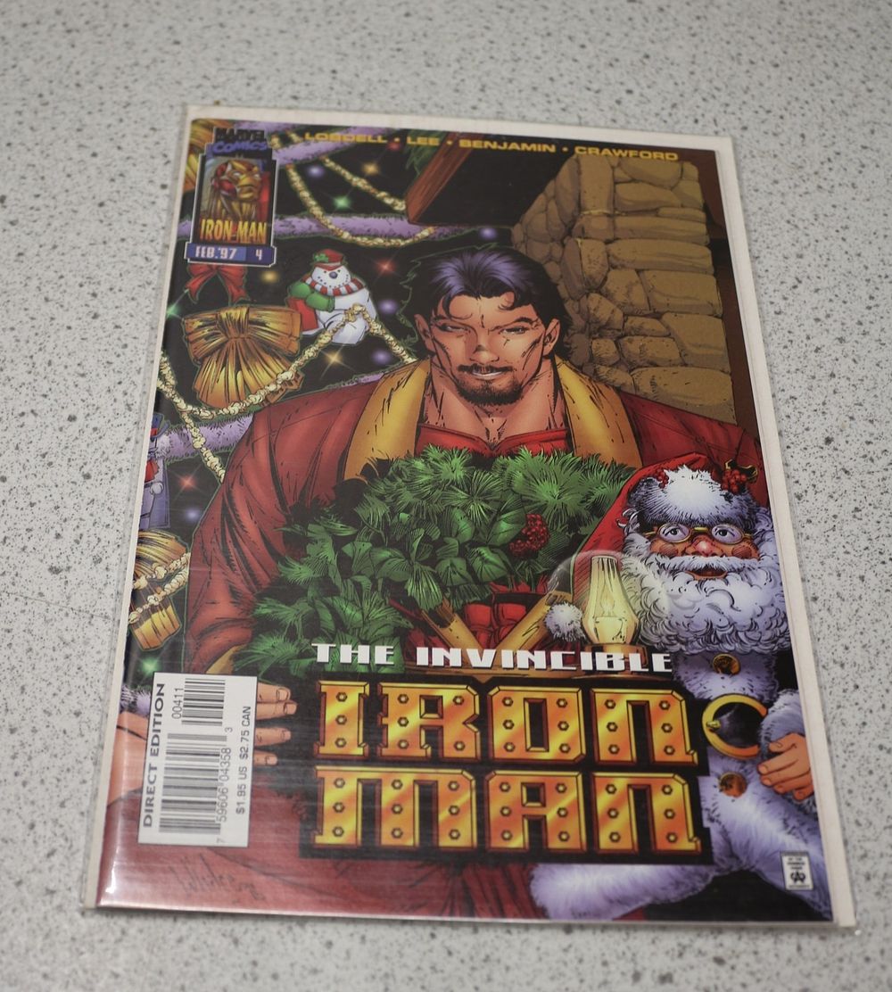 Lot 725: Invincible Iron Man #4 Christmas Variant Marvel Comic Book