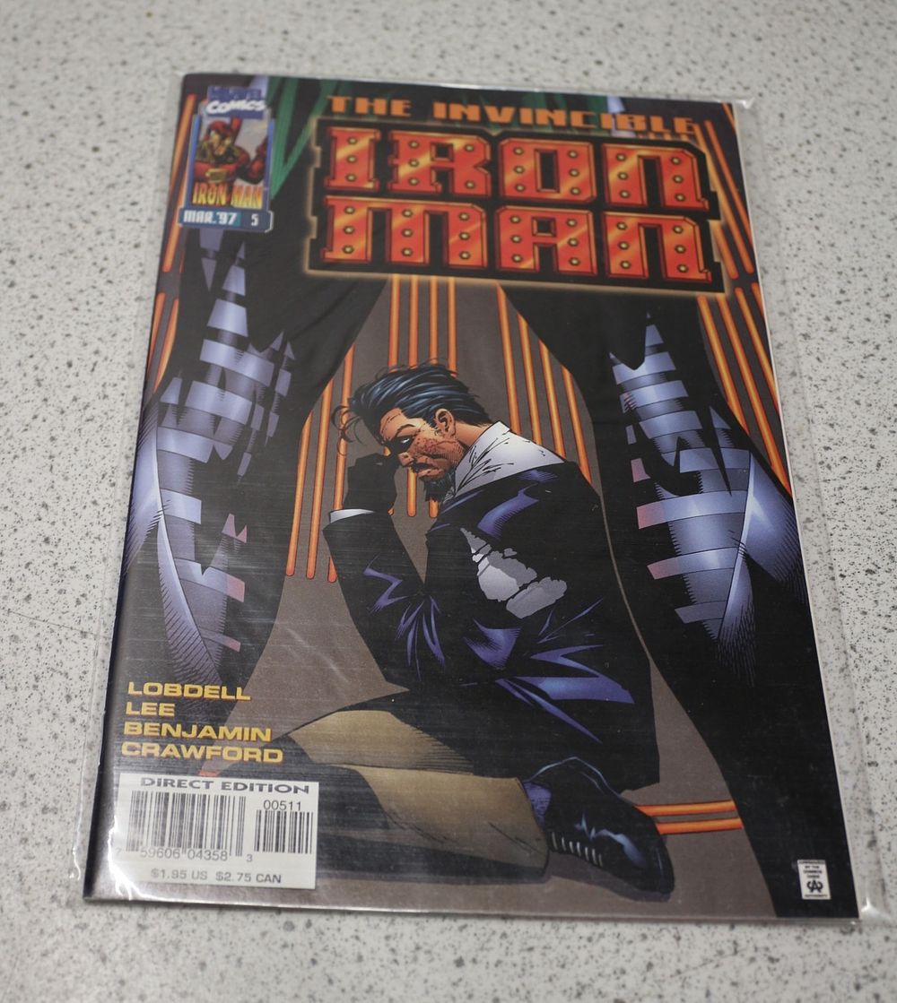 Lot 726: A Marvel Comics 'The Invincible Iron Man' Issue #5