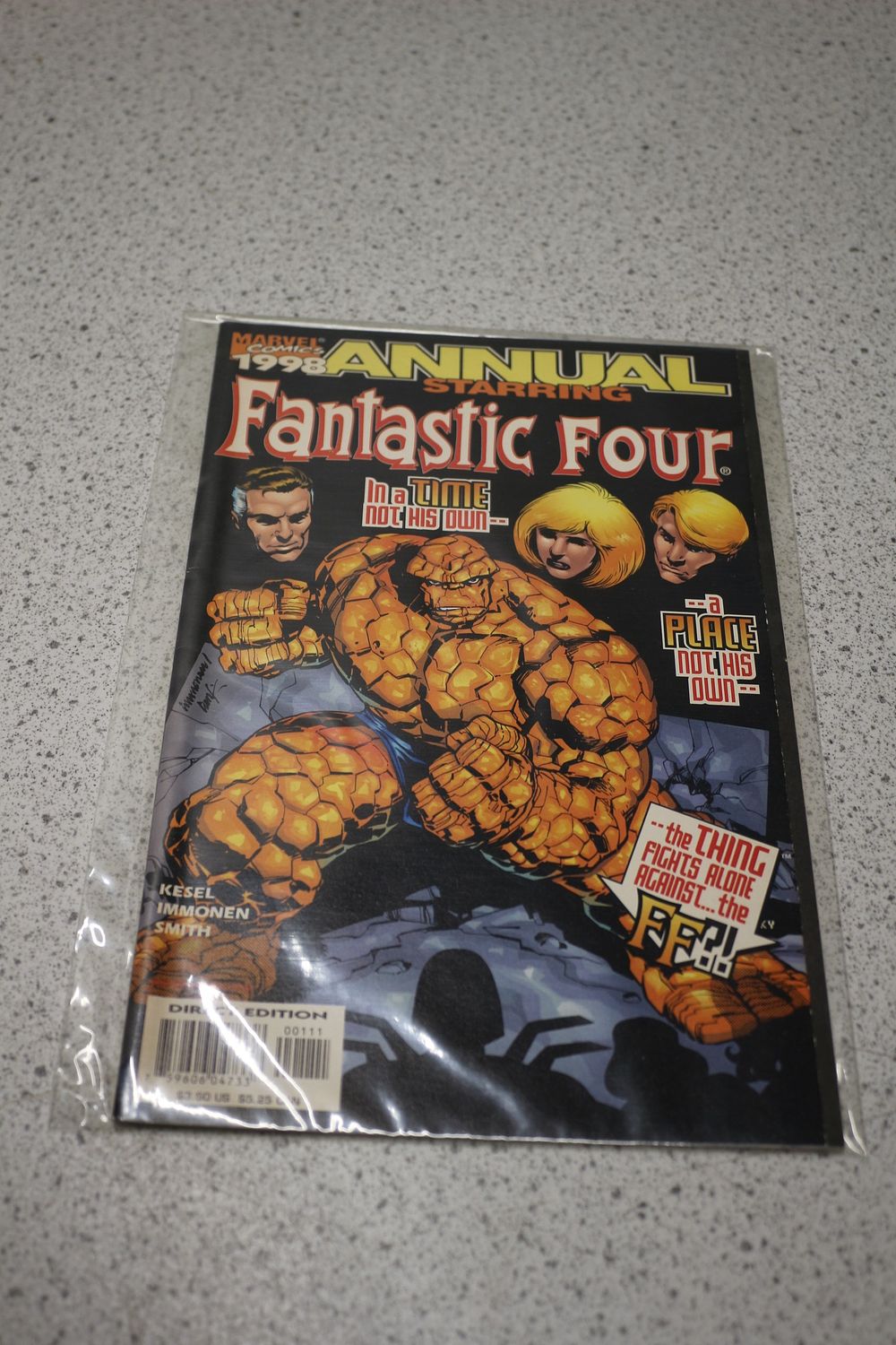 Lot 737: Marvel Comics 1998 Fantastic Four Annual Comic Book