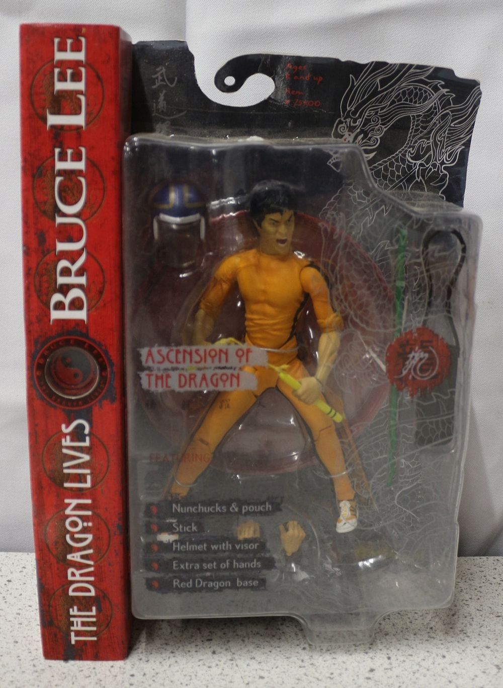 Lot 437: Art Asylum Bruce Lee 'The Dragon Lives: Ascension of the Dragon' Action Figure, 2001