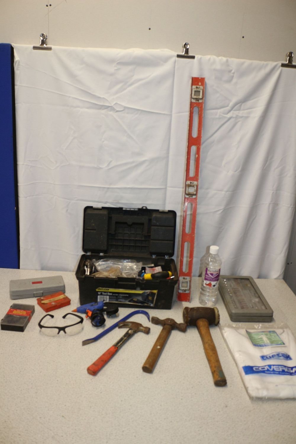 Lot 553: Selection of Tools Including Level