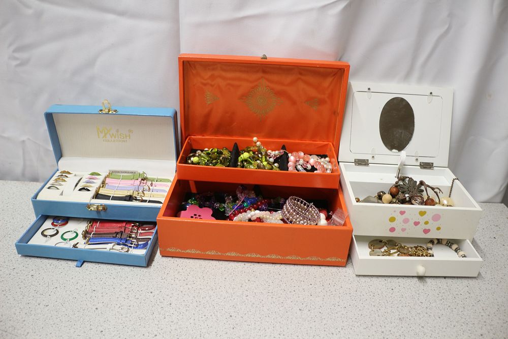 Lot 206: Three Tiered Jewellery Boxes with Costume Jewellery