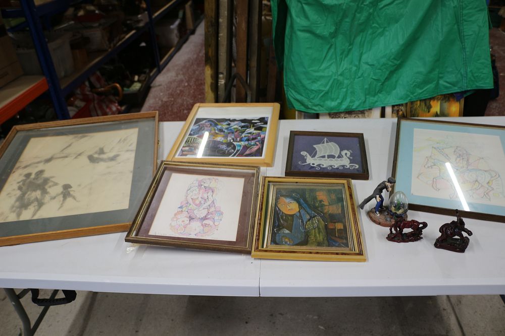 Lot 369: 6x Mixed Media Pictures, various sizes and frames, 2 x Resin Animal Ornaments and Harry Potter Figure