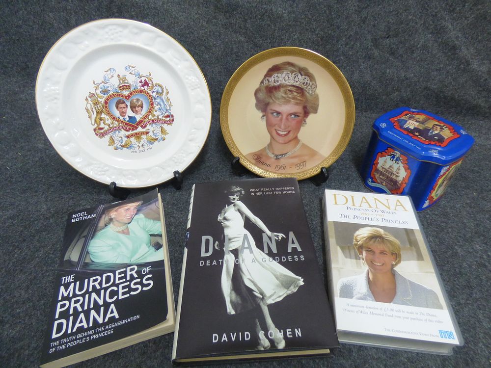 Lot 153: A Collection of Charles and Diana Memorabilia