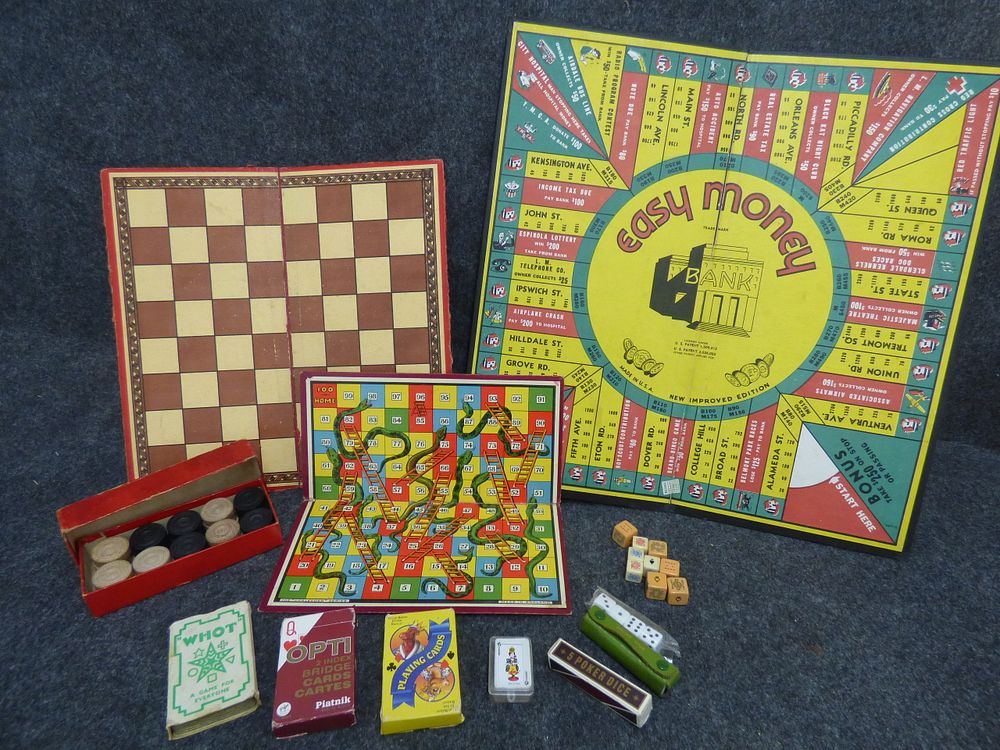 Lot 167: A Collection of Vintage Board Games and Gaming Accessories