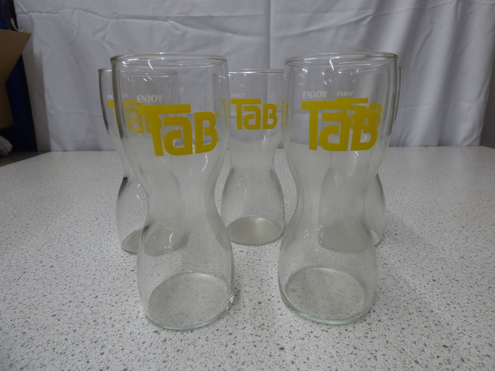 Lot 291: Five Vintage 1970's Enjoy TAB Soda Hourglass Drinking Glasses