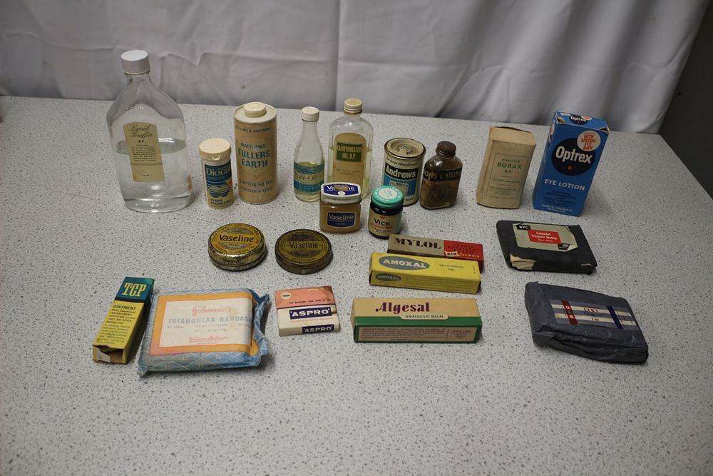Lot 378: Vintage Chemist Items