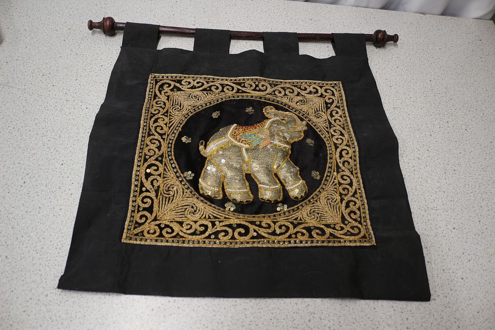 Lot 409: Vintage Thai Burmese Kalaga Elephant Tapestry Wall Hanging