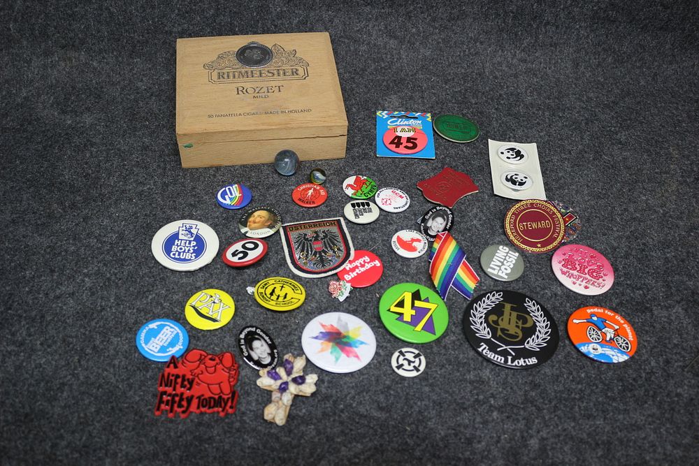 Lot 231: A Collection of Pin and Sew on Badges and Cigar Box