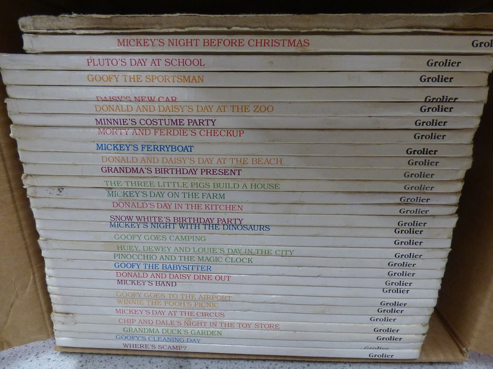 Lot 252: 29 Grolier Disney Rhyming Reader Children's Storybooks