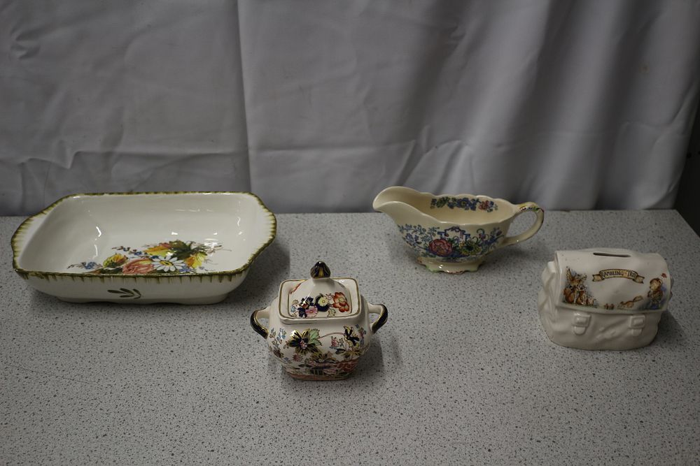 Lot 308: Mixed Lot of Ceramic Floral Dishes and Money Box