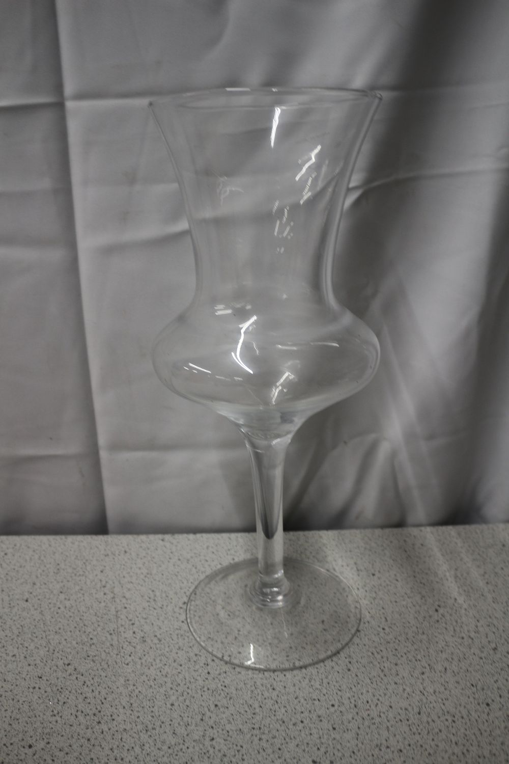 Lot 316: A Large Clear Glass Tulip Decorative Vase or Goblet