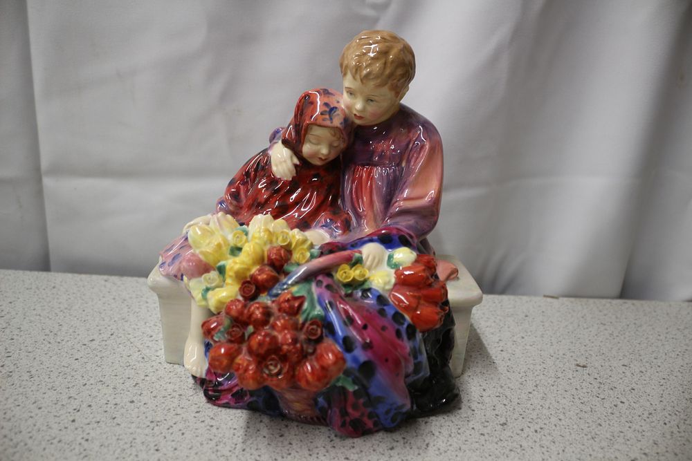 Lot 360: Royal Doulton 'Flower Seller's Children' Bone China Figurine