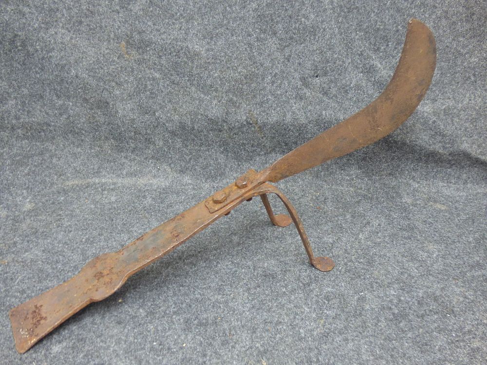 Lot 177: Antique South Indian Iron Coconut Scraper