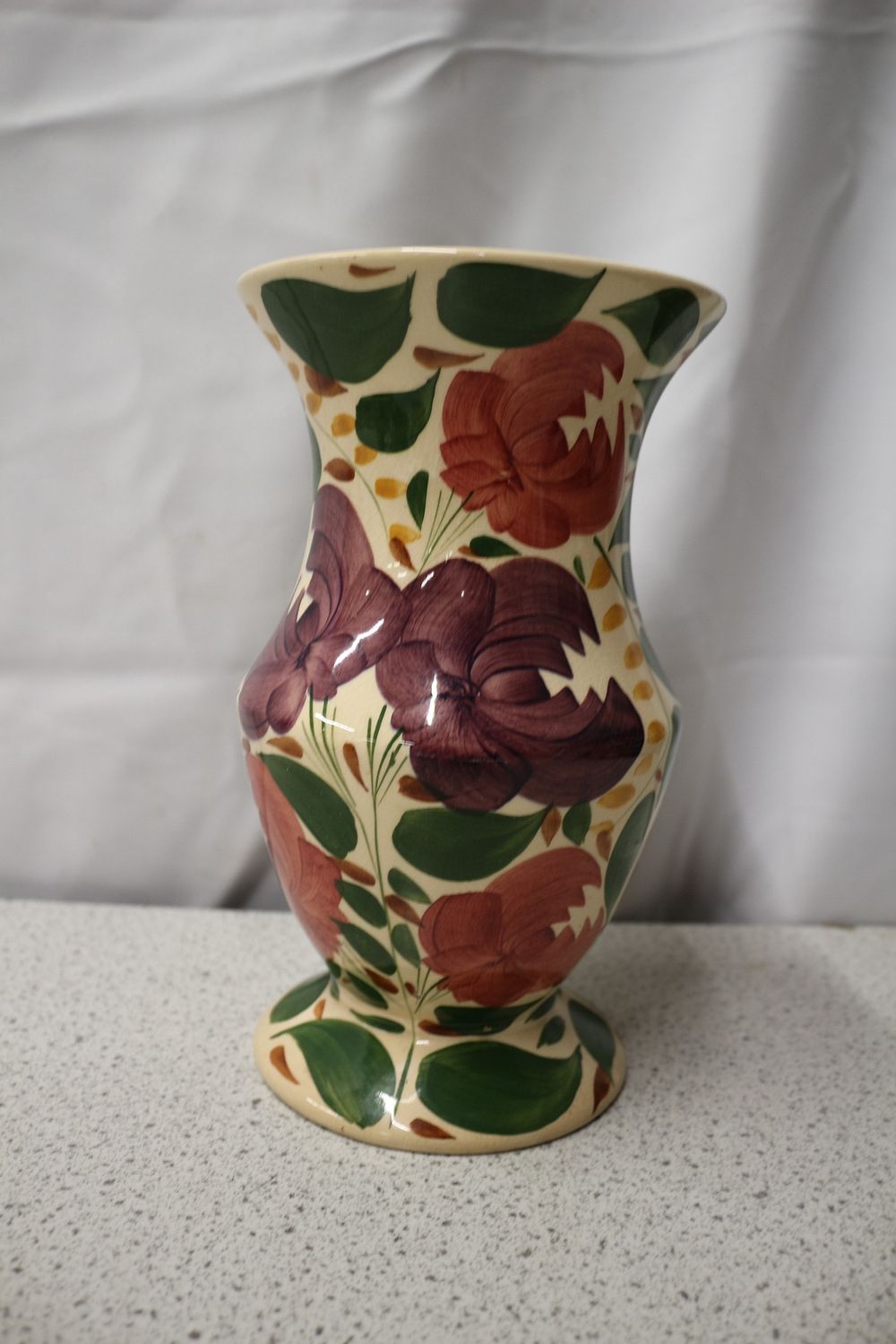 Lot 262: Wade Harvest Ware Hand-Painted Floral Ceramic Vase