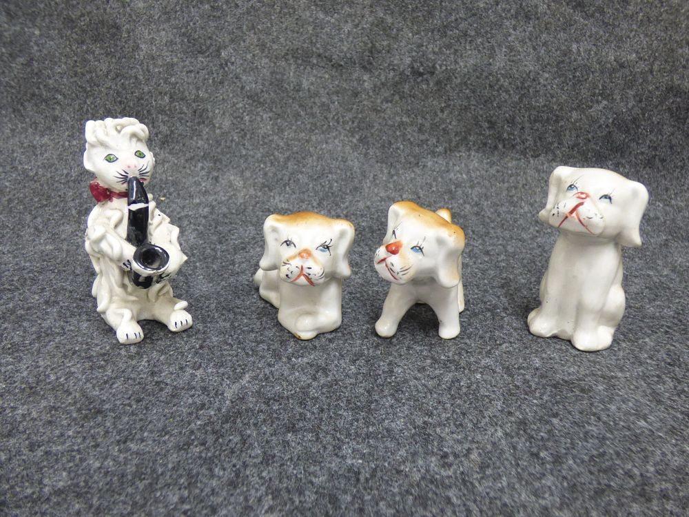Lot 208: A Collection Ceramic Animal Figurines