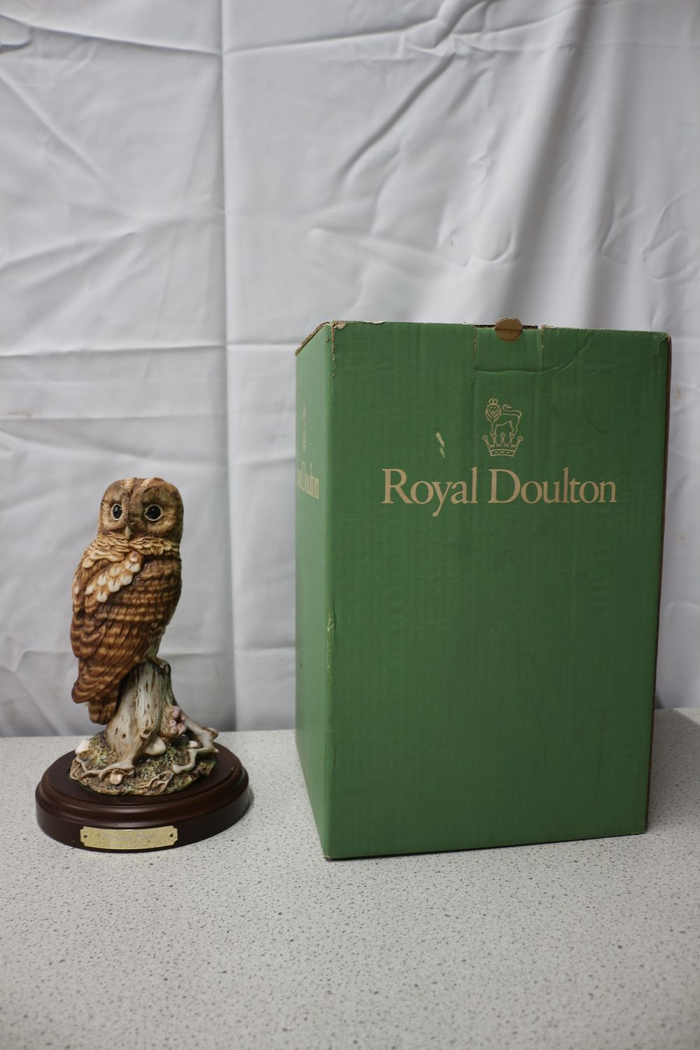 Lot 424: A Royal Doulton Tawny Owl Figurine with Box