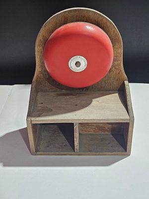 Vintage Archer Model 275-498 Electric Bell on Wooden Stand. This vintage Archer model 275-498 