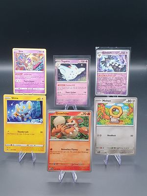 Pok&eacute;mon TCG – Rare + Reverse Mixed Lot – 6 Cards – Modern Sets. Gothitelle | Uncommon | Paldea 