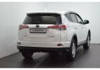 Toyota RAV4 2015. 59 300 КМ. Коробка передач: автоматическая
Цвет: белый, Вид двигателя: бензин Изображение - 5