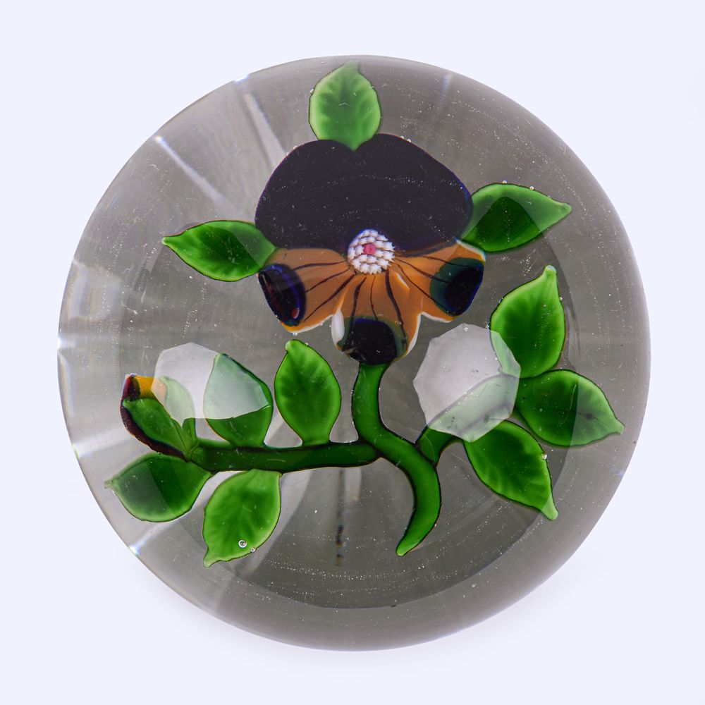 Lot 7: Antique Baccarat Pansy Paperweight