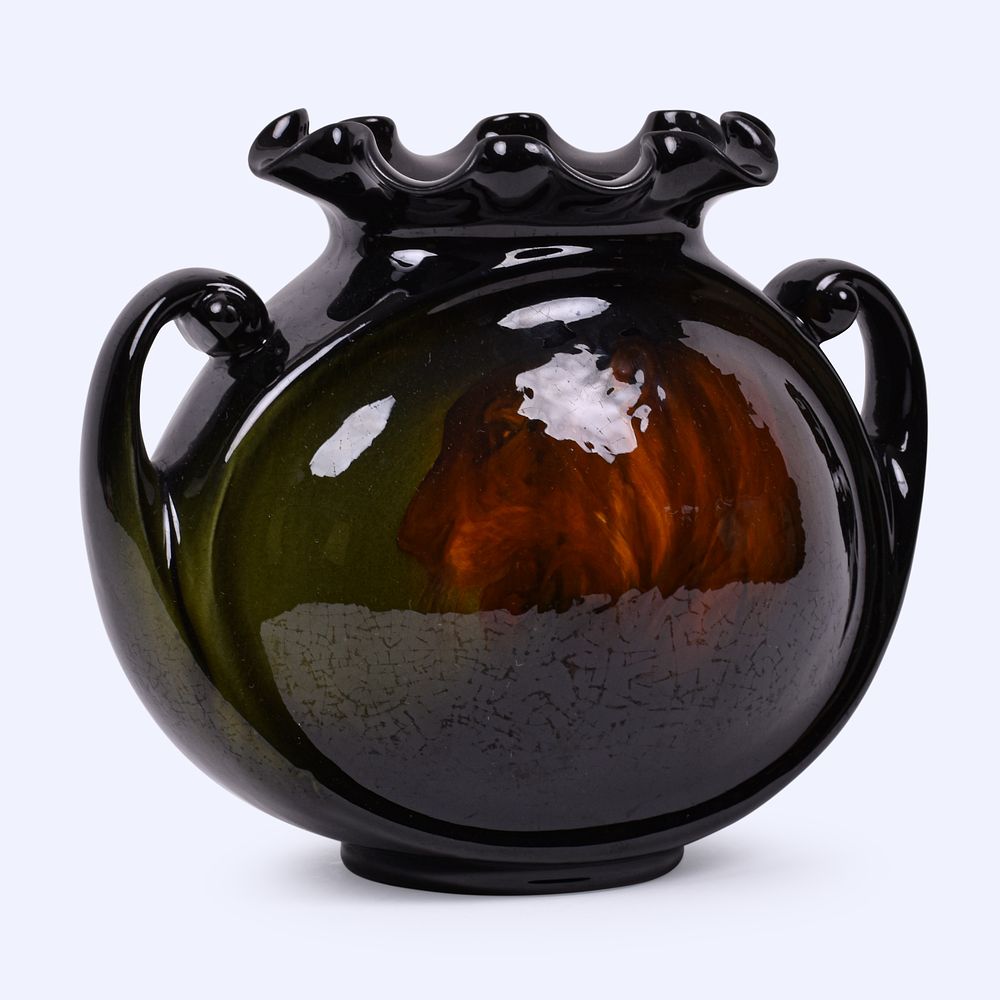 Lot 27: Roseville Pottery Rozane Pillow Vase
