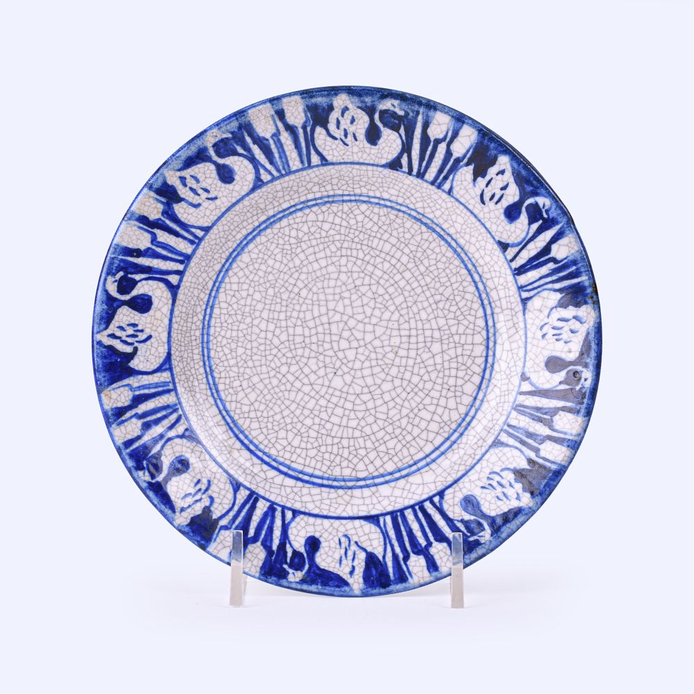 Lot 91: Dedham Pottery Swan Plate