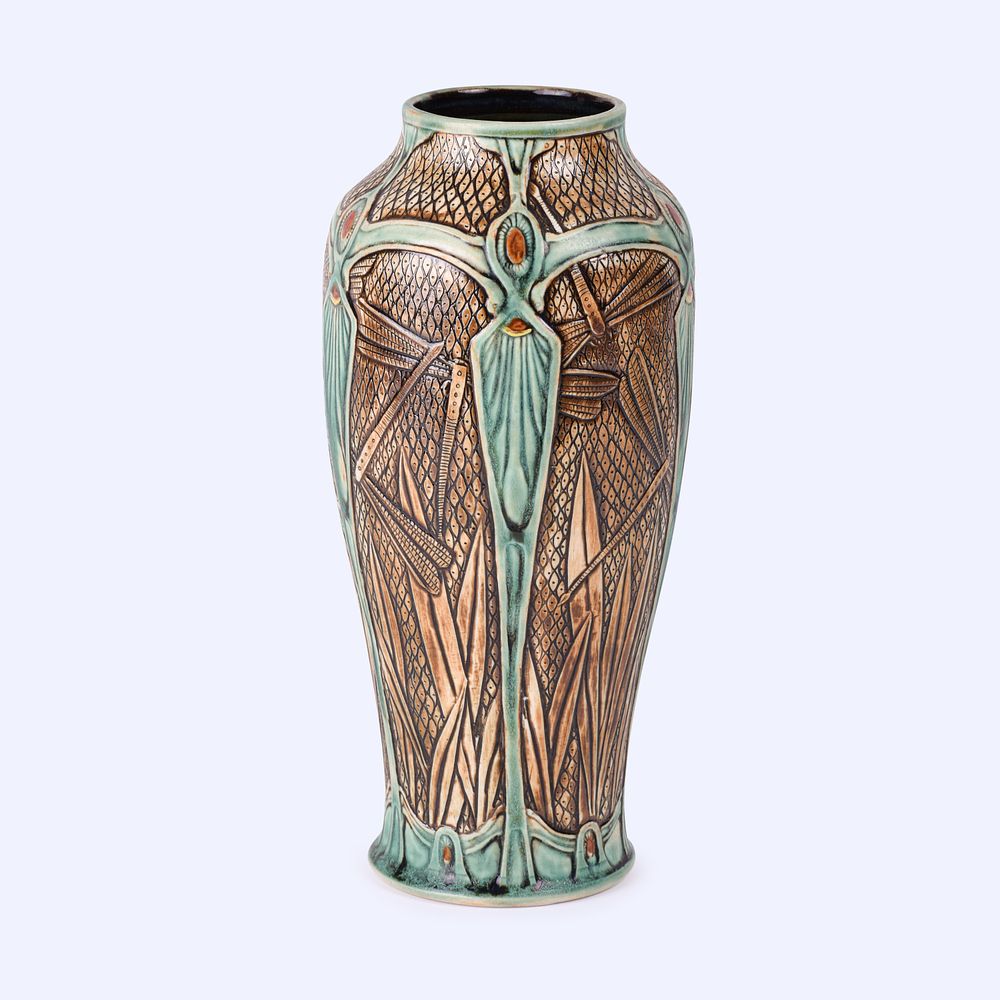 Lot 109: Stephanie Young Studio Pottery Vase