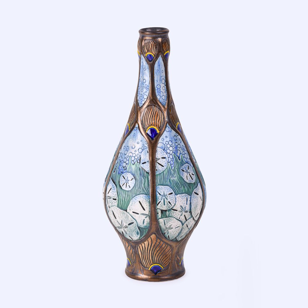Lot 110: Stephanie Young Studio Pottery Vase