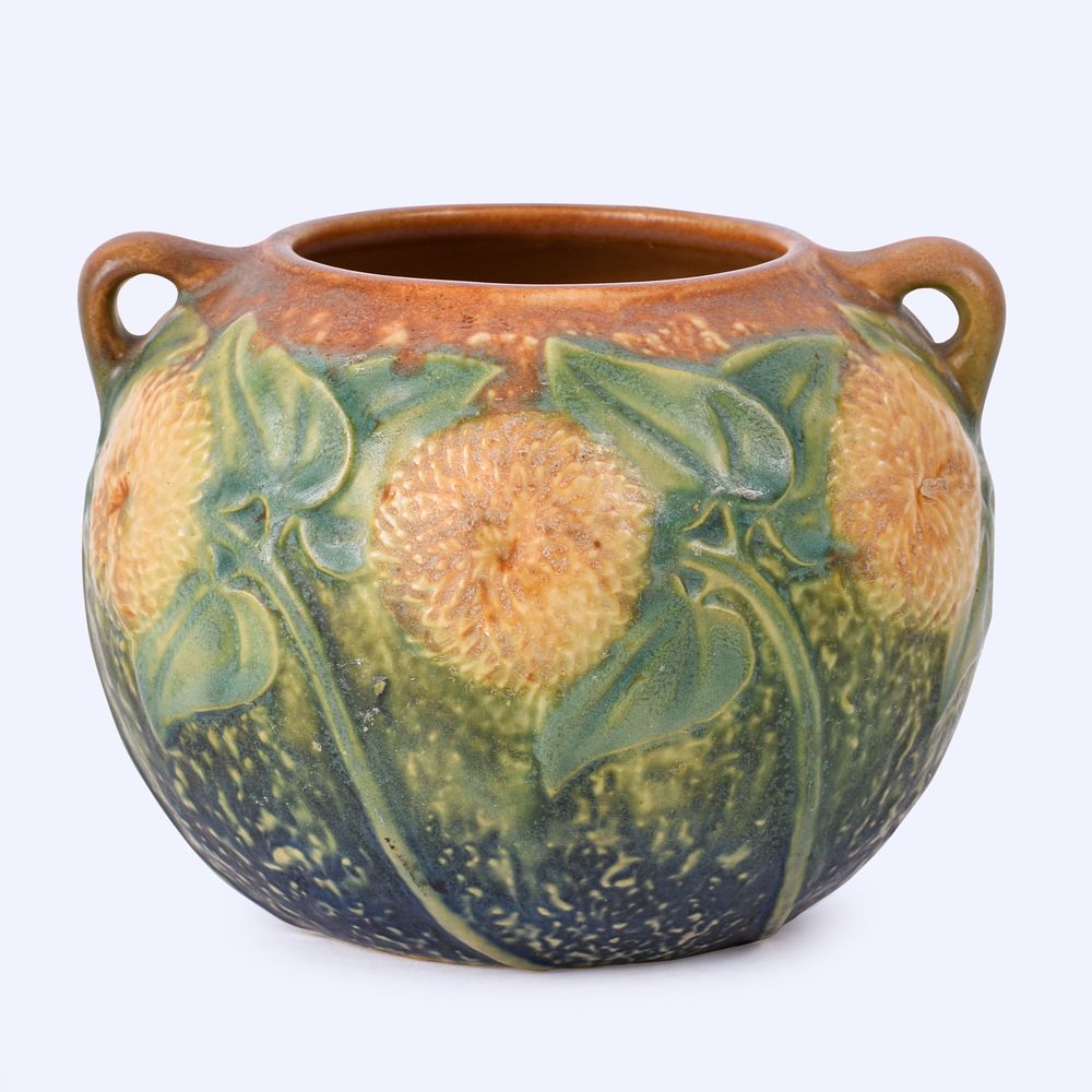 Lot 113: Roseville Pottery Sunflower Vase