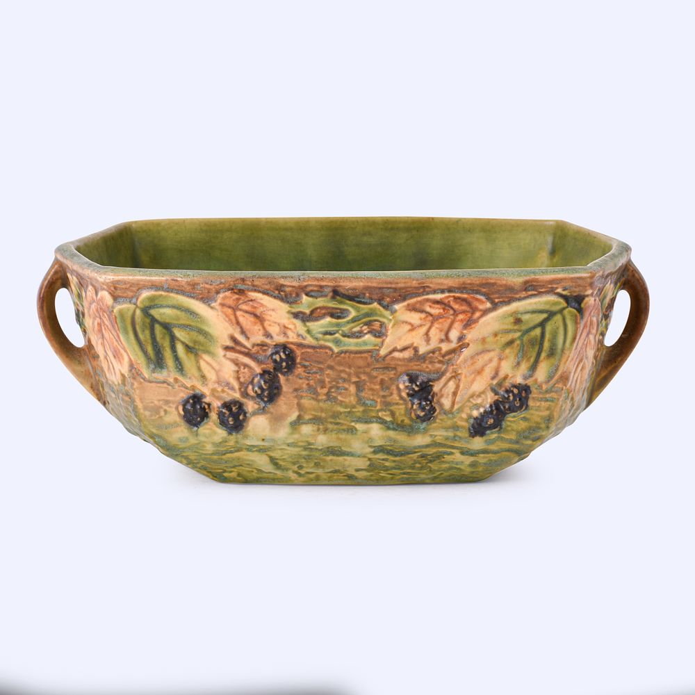 Lot 117: Roseville Pottery Blackberry Console Bowl