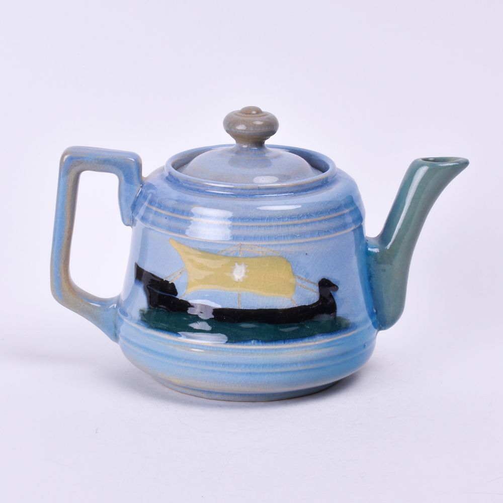 Lot 124: Weller Pottery Jap Birdimal Teapot