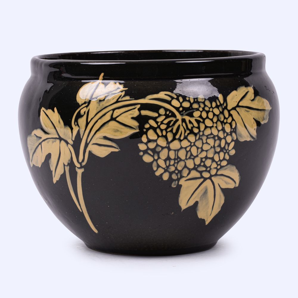 Lot 154: Weller Pottery Jardiniere