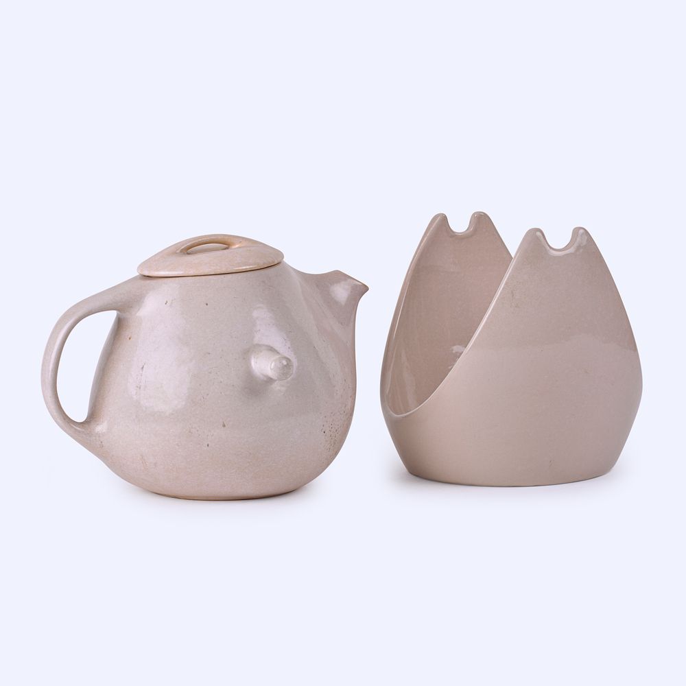 Lot 179: Roseville Pottery Raymor Modern Stoneware Contemporary White Coffee Pot and Stand