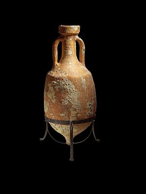 Roman transport amphora for olive oil type Lamboglia 2. Produced at the adriatic coast of Italy 