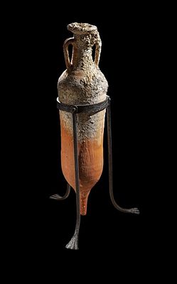Late Roman transport amphora type Keay 25. Coast of the Africa Proconsularis, about 350 - 450 