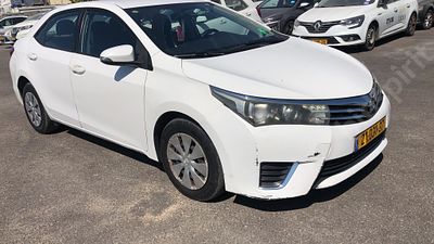 טויוטה קורולה מודל 2016. יד שנייה
צבע: לבן, מנוע: בנזין, נפח מנוע: 1,598 סמ"ק, מפתח: אין.
על 