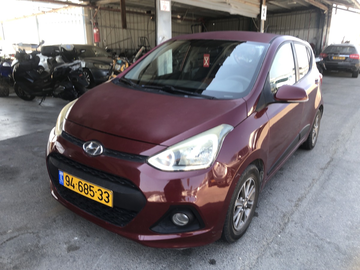 יונדאי I-10