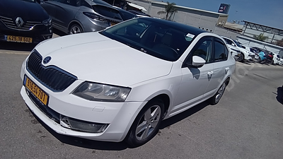 סקודה אוקטביה מודל 2015. יד שישית
צבע: לבן, מנוע: דיזל, נפח מנוע: 1,968 סמ"ק, מפתח: אין.