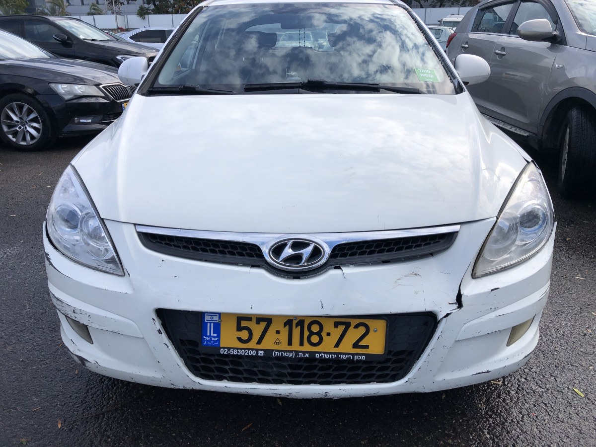 יונדאי I-30